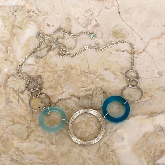 925 Sterling Silver & Glass Handcrafted Necklace - Picture 3 of 6